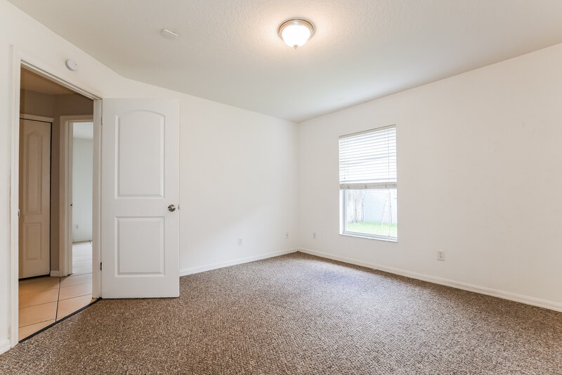 1,895/Mo, 2728 Regency Oak Ln Orlando, FL 32833 Bedroom View 4
