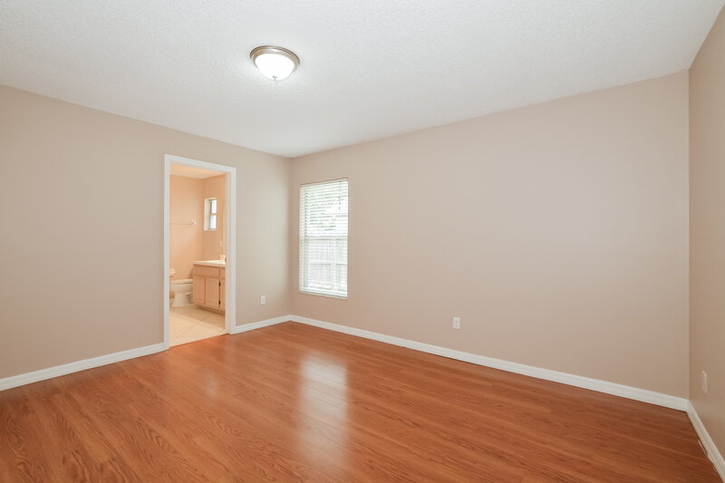 2,645/Mo, 1254 Countrywind Dr Apopka, FL 32703 Main Bedroom View