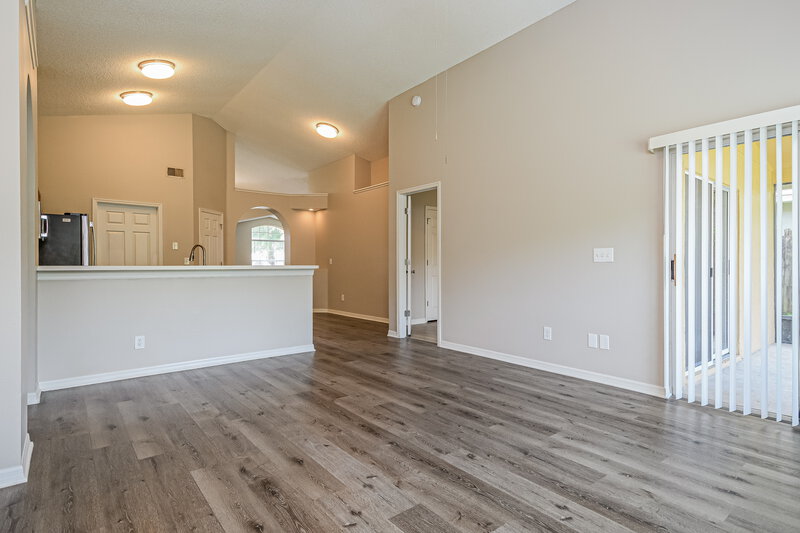 2,575/Mo, 11528 Grazeley Ct Orlando, FL 32837 Family Room View 2