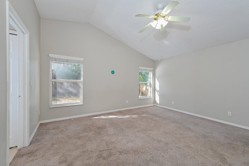 2,495/Mo, 30 N Cervidae Dr Apopka, FL 32703 Main Bedroom View 2