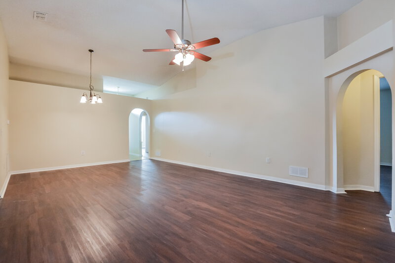 3,150/Mo, 792 Lake Doe Blvd Apopka, FL 32703 Living Room View