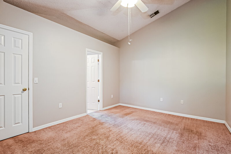 2,185/Mo, 1324 Montheath Cir Ocoee, FL 34761 Main Bedroom View 2