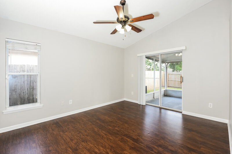 2,000/Mo, 3055 Pineda Dr Orlando, FL 32822 Main Bedroom View 2