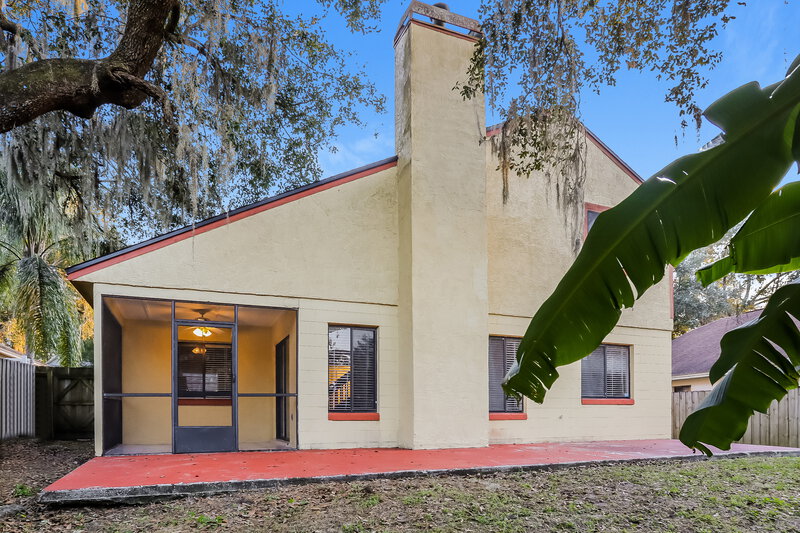 2,400/Mo, 1975 Piedmont Park Blvd Apopka, FL 32703 Rear View