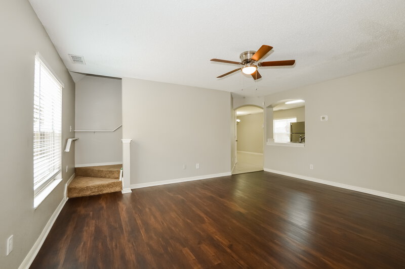 2,440/Mo, 1266 Sheeler Hills Dr Apopka, FL 32703 Living Room View