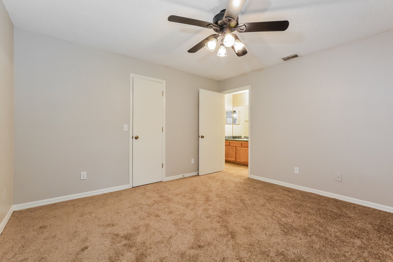 2,535/Mo, 1266 Sheeler Hills Dr Apopka, FL 32703 Main Bedroom View