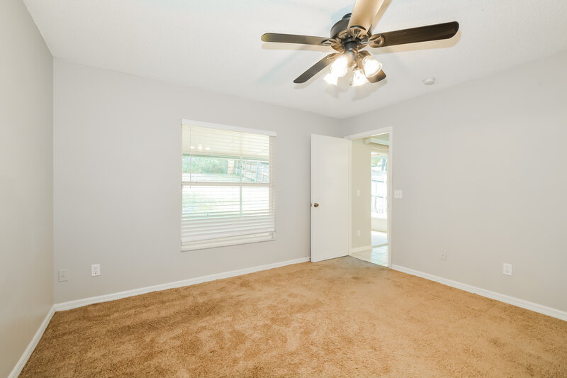 2,440/Mo, 1266 Sheeler Hills Dr Apopka, FL 32703 Main Bedroom View 2