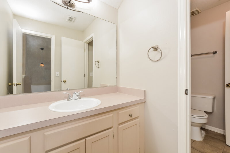 2,535/Mo, 1266 Sheeler Hills Dr Apopka, FL 32703 Bathroom View