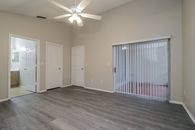 2,345/Mo, 1019 Henson Ct Oviedo, FL 32765 Main Bedroom View 2