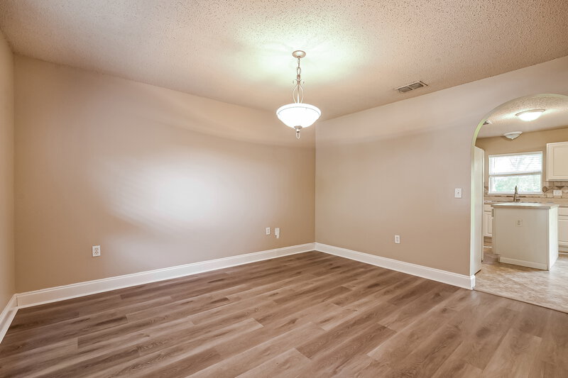 2,655/Mo, 4785 Willamette Cir Orlando, FL 32826 Dining Room View 3