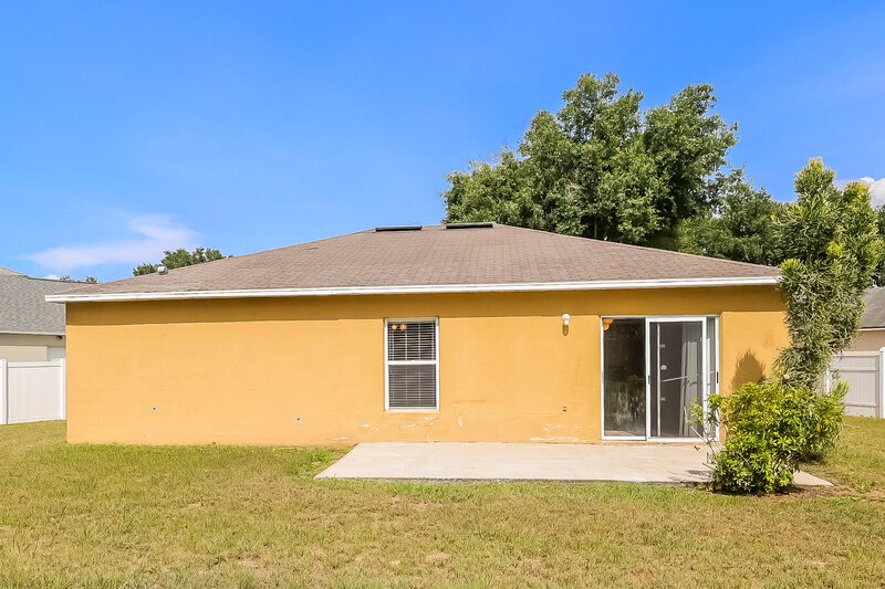 2,860/Mo, 16011 Chichester Ct Clermont, FL 34714 Rear View