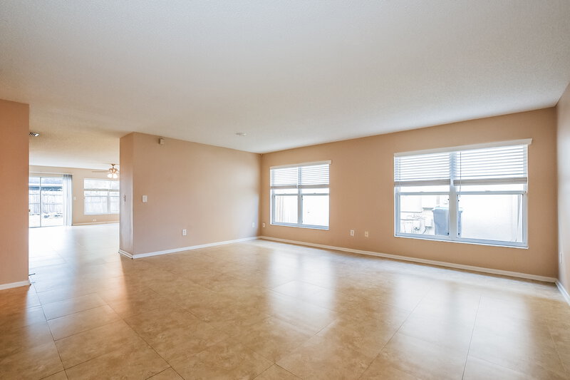 2,485/Mo, 3072 Natoma Way Orlando, FL 32825 Living Room View 3