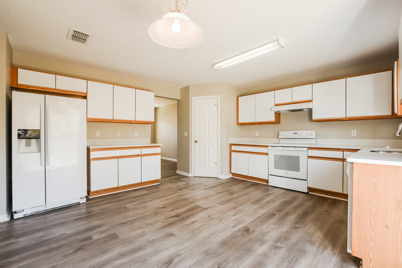 3,350/Mo, 448 Southridge Rd Clermont, FL 34711 Kitchen View