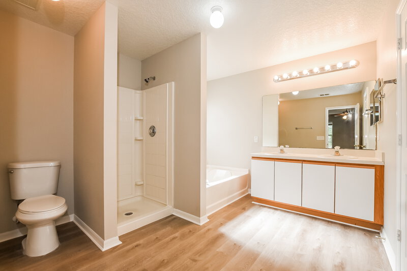3,350/Mo, 448 Southridge Rd Clermont, FL 34711 Main Bathroom View