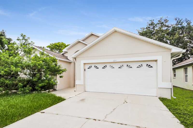 2,620/Mo, 3237 Harpers Ferry Ct Orlando, FL 32837 Front View