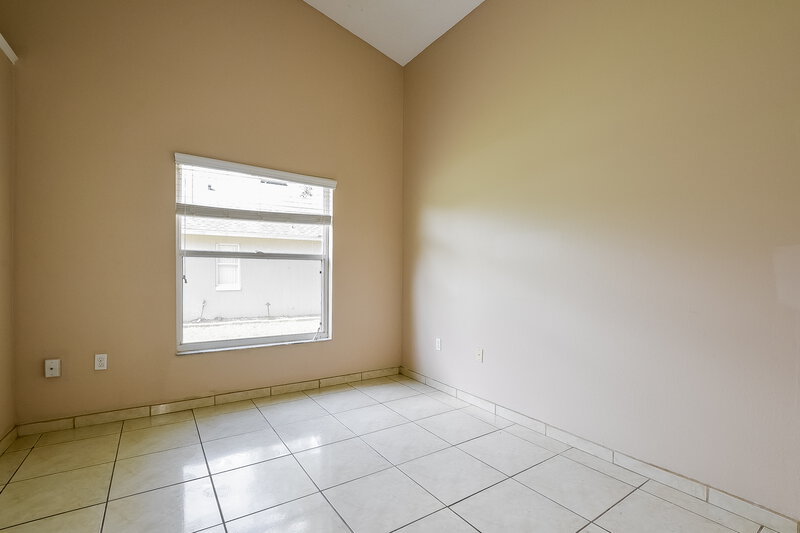 2,570/Mo, 3237 Harpers Ferry Ct Orlando, FL 32837 Bedroom View
