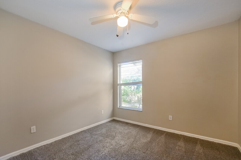 2,245/Mo, 232 Valley Edge Dr Minneola, FL 34715 Bedroom View 3