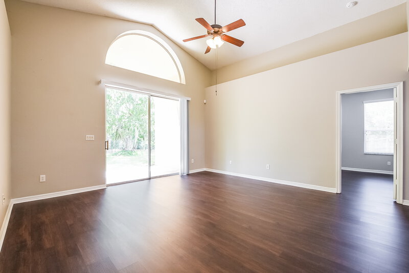 2,340/Mo, 14200 Viburnum Ln Orlando, FL 32828 Living Room View