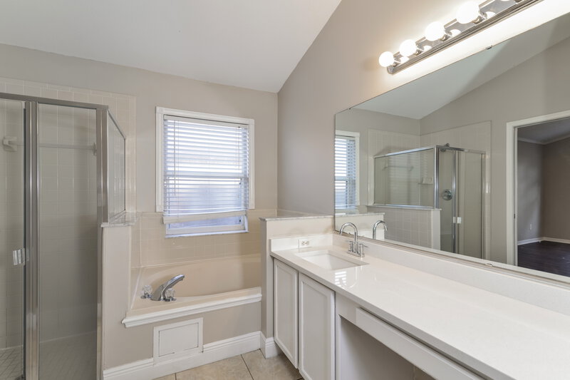 3,760/Mo, 2161 Fennell St Maitland, FL 32751 Main Bathroom View