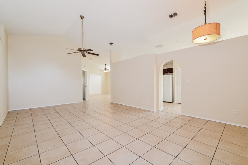 2,235/Mo, 601 Spinnaker Way Lake Mary, FL 32746 Living Room View