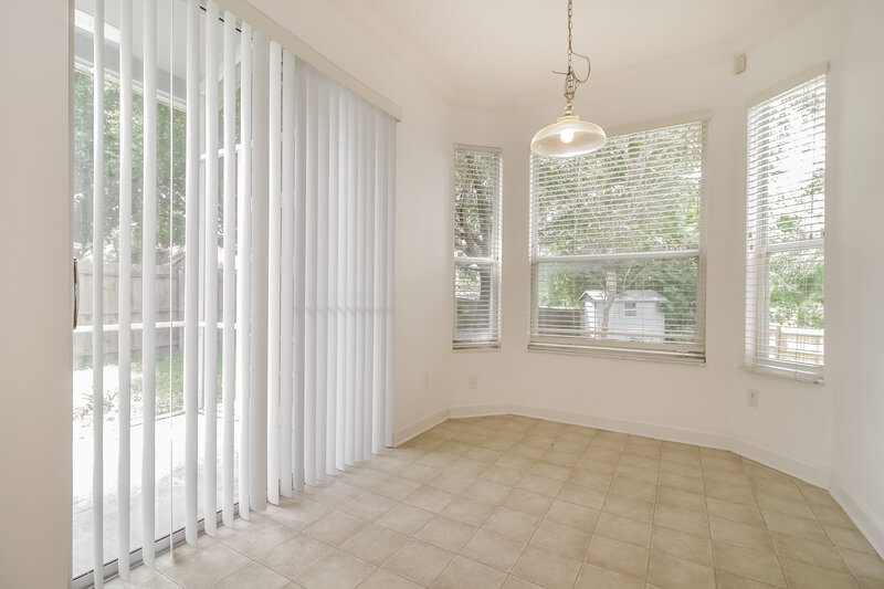 3,860/Mo, 377 Balogh Pl Longwood, FL 32750 Breakfast Nook View