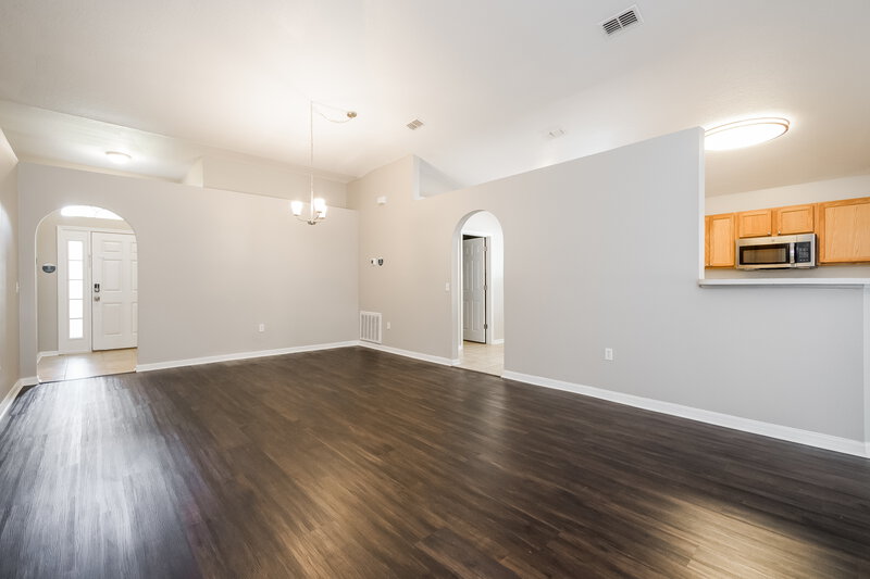 2,145/Mo, 2420 Tealwood Cir Tavares, FL 32778 Misc View 3