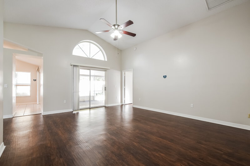 2,085/Mo, 1047 Eagles Forrest Drive Apopka, FL 32712 Living Room View