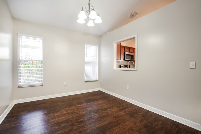 2,085/Mo, 1047 Eagles Forrest Drive Apopka, FL 32712 Dining Room View