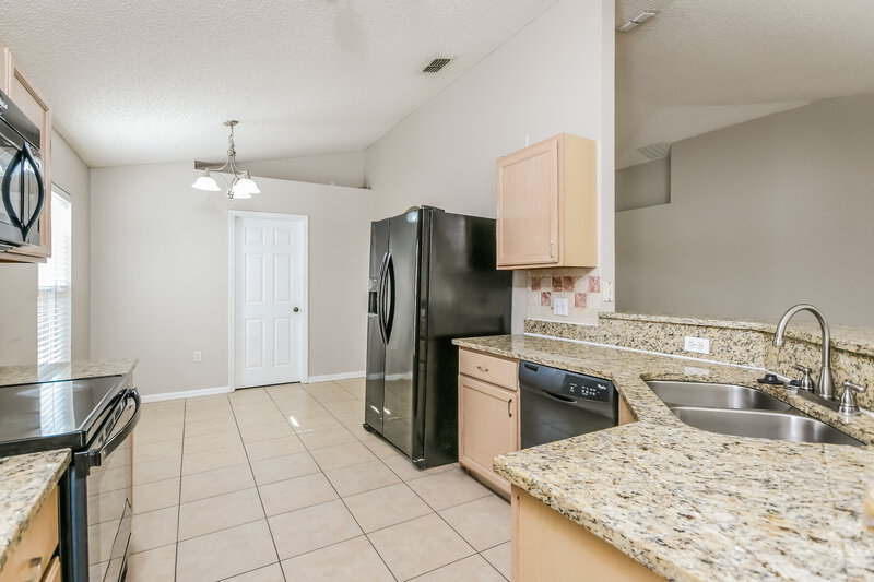 2,545/Mo, 14552 Lake Price Dr Orlando, FL 32826 Floorplan View 2