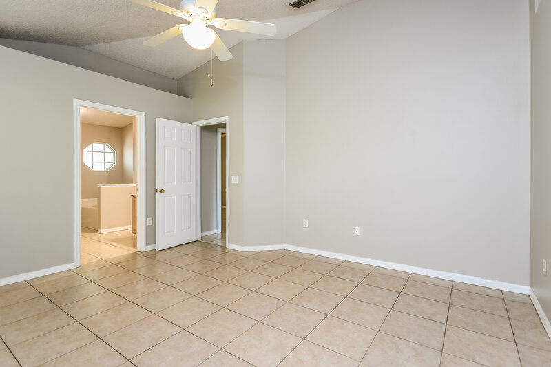 2,545/Mo, 14552 Lake Price Dr Orlando, FL 32826 Misc View 14