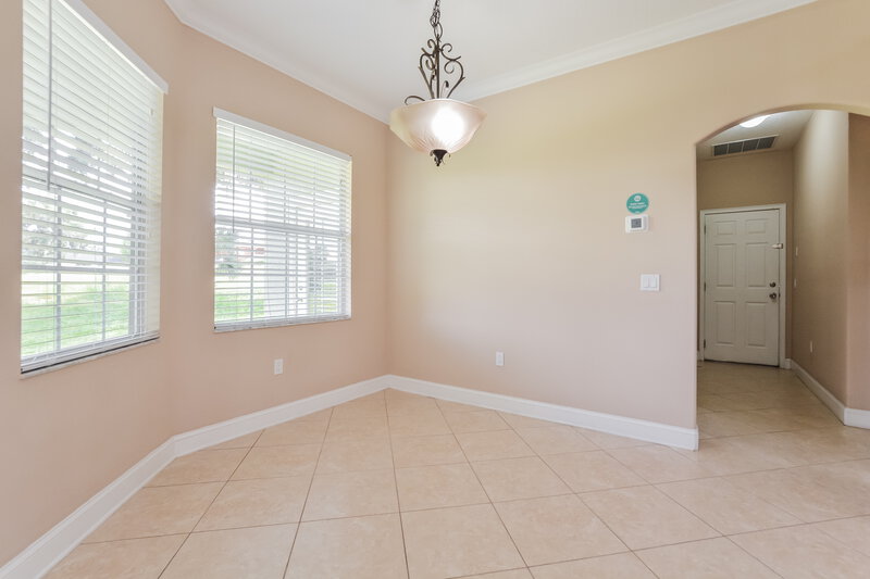 2,565/Mo, 1007 Encourte Grn Apopka, FL 32712 Breakfast Nook View