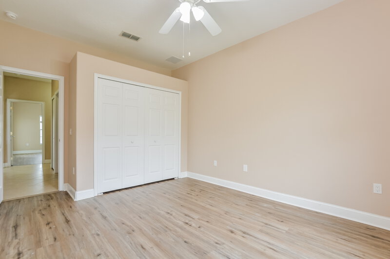 2,565/Mo, 1007 Encourte Grn Apopka, FL 32712 Bedroom View 4