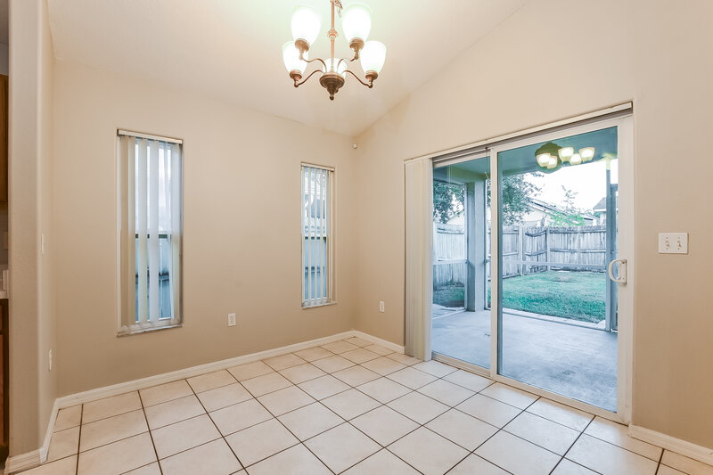 2,210/Mo, 330 Seville Pointe Ave Orlando, FL 32807 Dining Room View