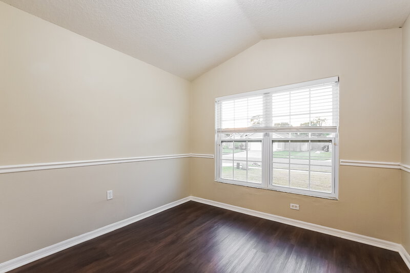 2,210/Mo, 330 Seville Pointe Ave Orlando, FL 32807 Bedroom View 2