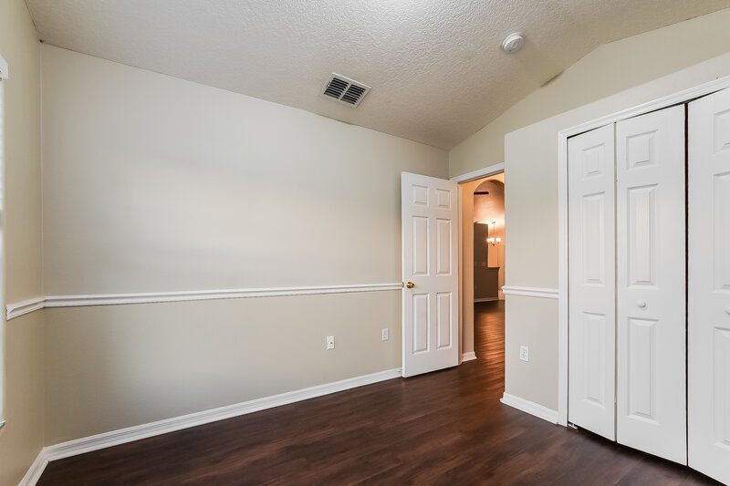 2,210/Mo, 330 Seville Pointe Ave Orlando, FL 32807 Bedroom View 3