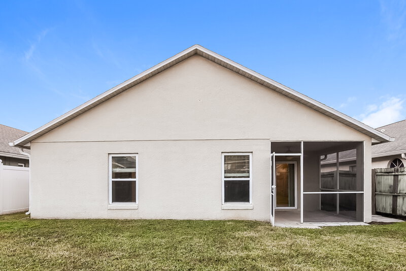 2,210/Mo, 330 Seville Pointe Ave Orlando, FL 32807 Rear View
