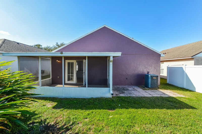 2,080/Mo, 6845 Ebans Bnd Orlando, FL 32807 Rear View