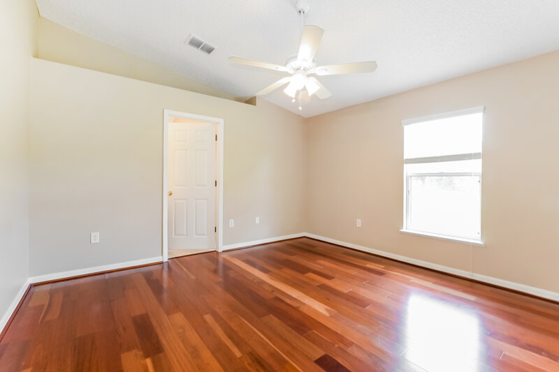 2,090/Mo, 1349 Welch Ridge Ter Apopka, FL 32712 Main Bedroom View