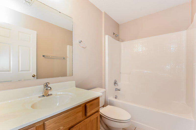 2,090/Mo, 1349 Welch Ridge Ter Apopka, FL 32712 Bathroom View