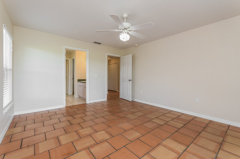 1,920/Mo, 1001 Gary Dr Saint Cloud, FL 34772 Main Bedroom View 2