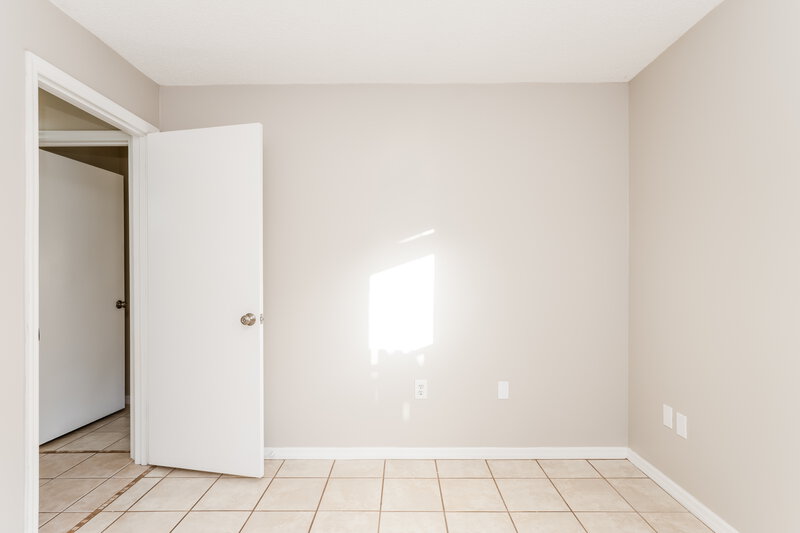 2,185/Mo, 11734 Sindlesham Ct Orlando, FL 32837 Bedroom View 3