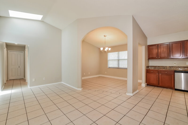 2,125/Mo, 2716 Talladega Drive Orlando, FL 32826 Dining Room View