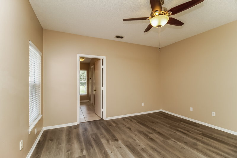 3,190/Mo, 332 Cello Cir Winter Springs, FL 32708 Main Bedroom View 2