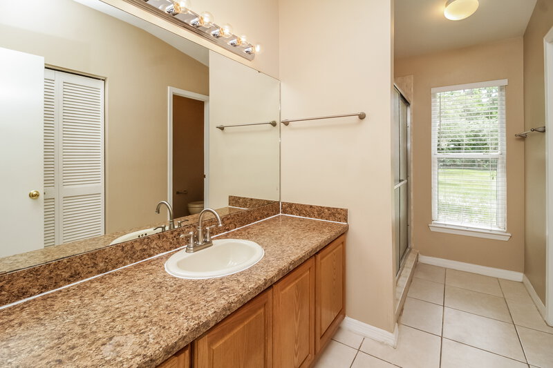 3,190/Mo, 332 Cello Cir Winter Springs, FL 32708 Main Bathroom View