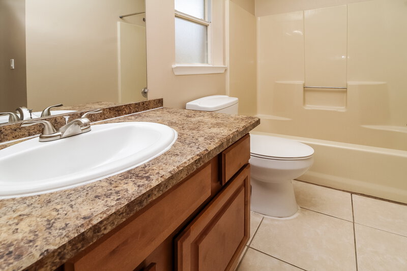 3,190/Mo, 332 Cello Cir Winter Springs, FL 32708 Bathroom View