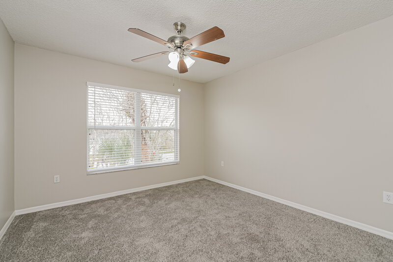 2,575/Mo, 4235 Mendenwood Ln Orlando, FL 32826 Bedroom View
