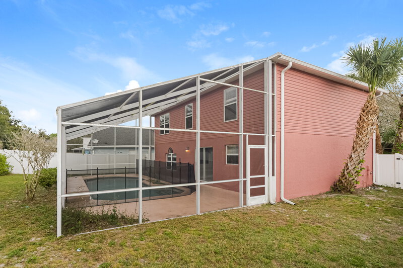 2,575/Mo, 4235 Mendenwood Ln Orlando, FL 32826 Rear View