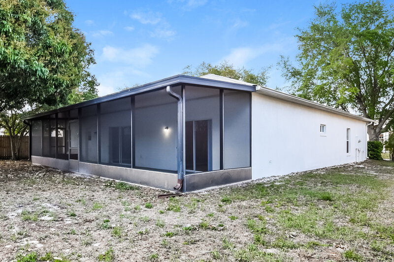 2,580/Mo, 450 Chapelwood Dr Apopka, FL 32712 Rear View