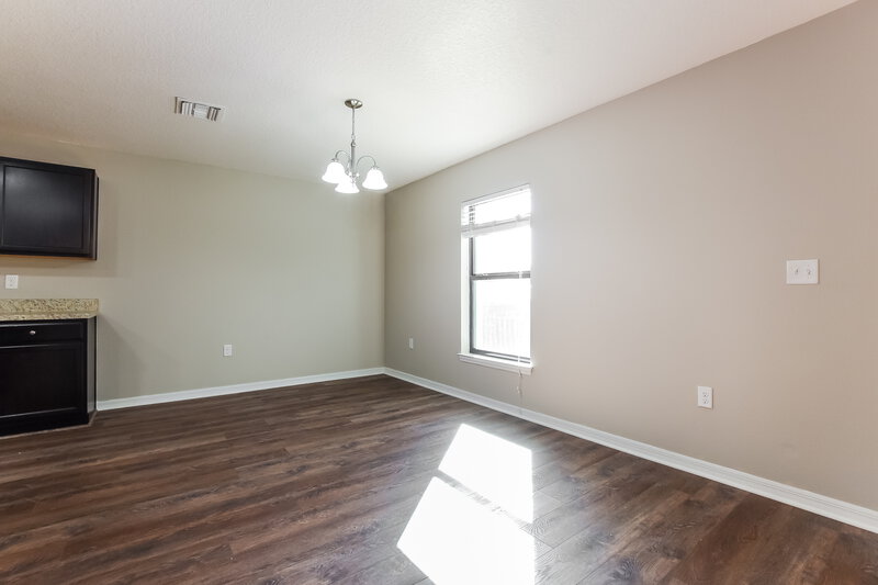 1,970/Mo, 356 Southern Winds Blvd Deland, FL 32720 Dining Room View