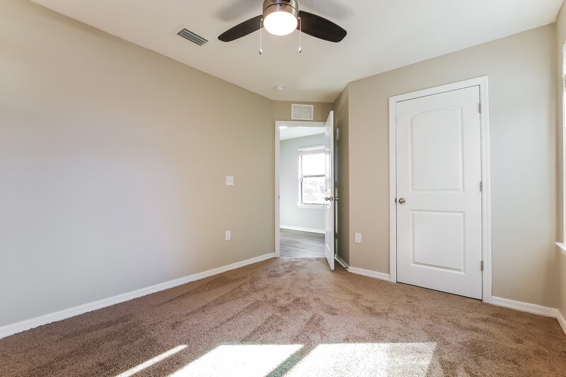 1,970/Mo, 356 Southern Winds Blvd Deland, FL 32720 Bedroom View 4